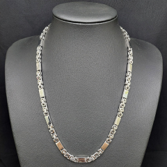 Erkek Gümüş Rengi Çelik Kolye